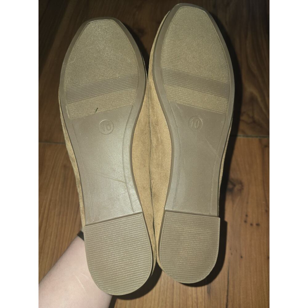 A New Day khaki ballet flats have a square toe and microfiber Memory Foam Sz 10 - Picture 4 of 4